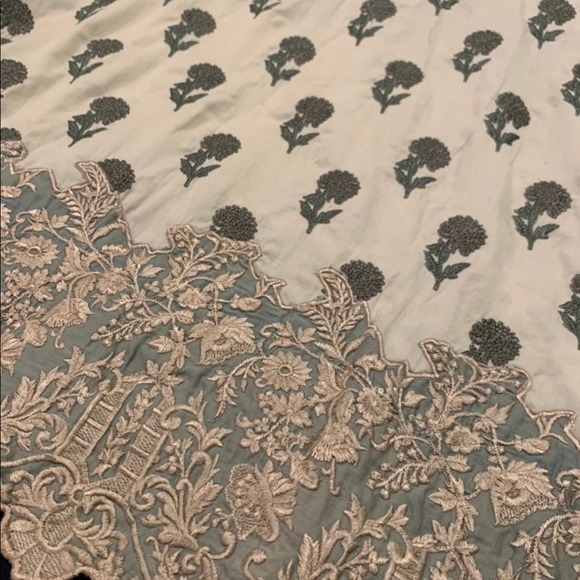 Sold - Picture 3 of 9